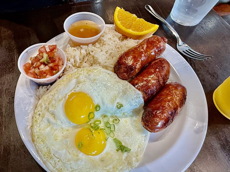 Ludi's Restaurant food